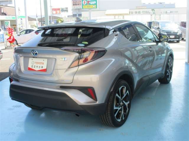 Toyota C-HR 4