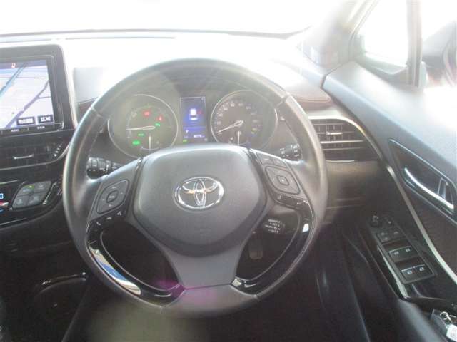 Toyota C-HR 5