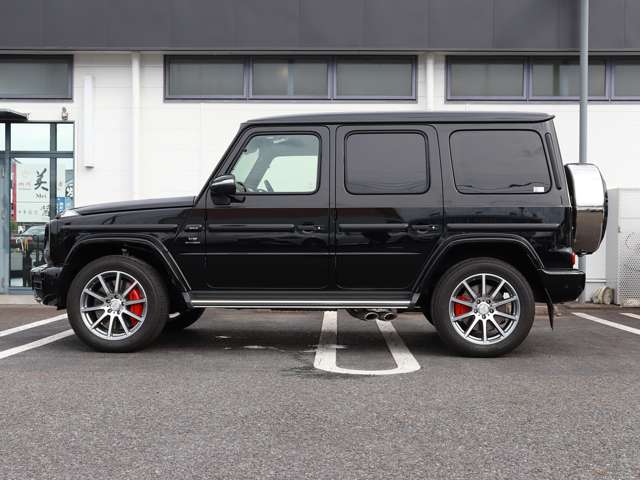 Mercedes-Benz G-Class 11