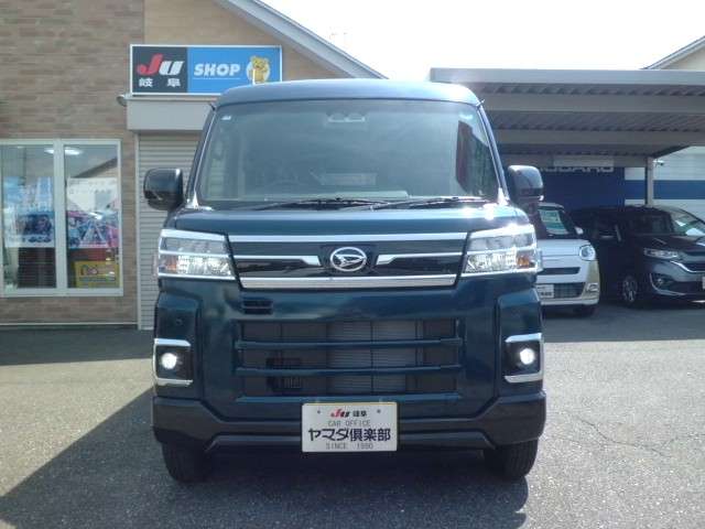 Daihatsu Atrai 6