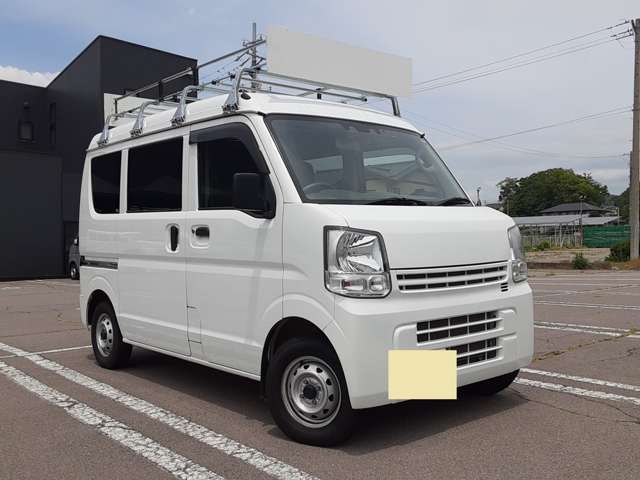 Nissan NV100 Clipper 2