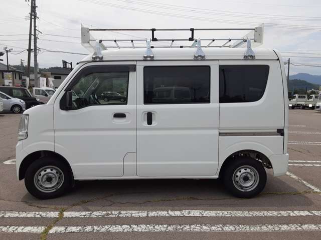 Nissan NV100 Clipper 5