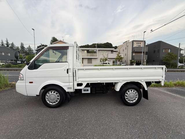 Mazda Bongo Truck 11