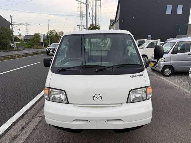 Mazda Bongo Truck 2