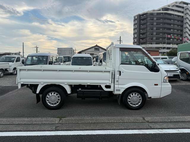Mazda Bongo Truck 8