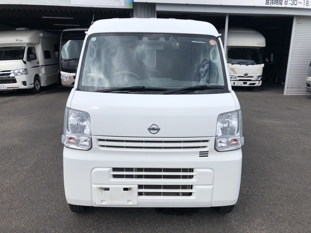 Nissan NV100 Clipper 2