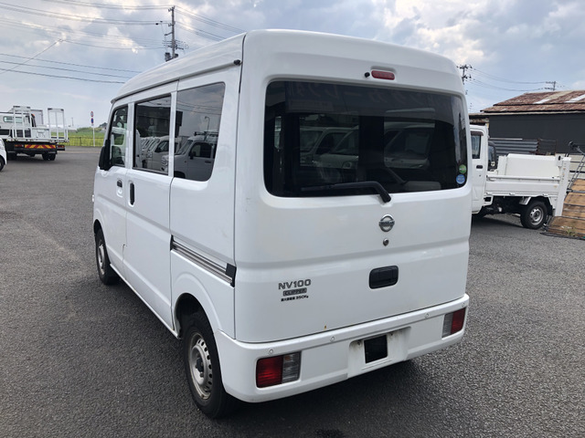 Nissan NV100 Clipper 8