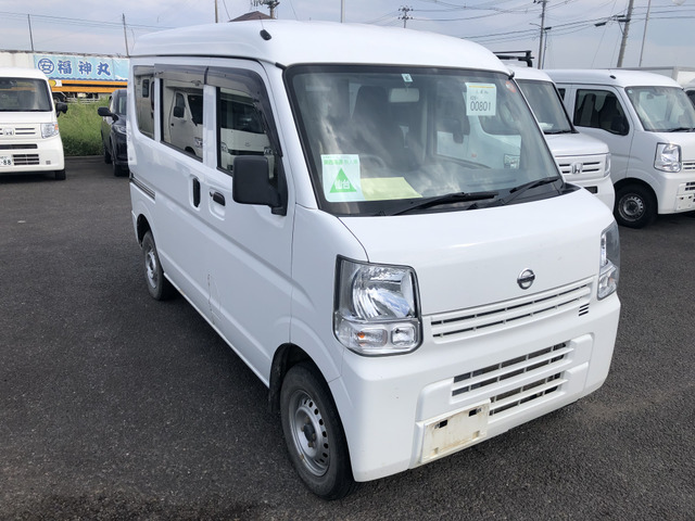 Nissan NV100 Clipper 3