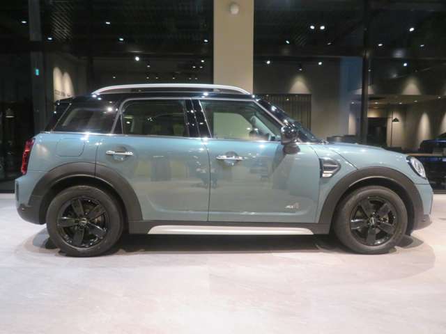 MINI Crossover 5