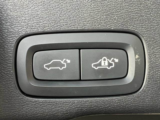 Volvo XC60 10
