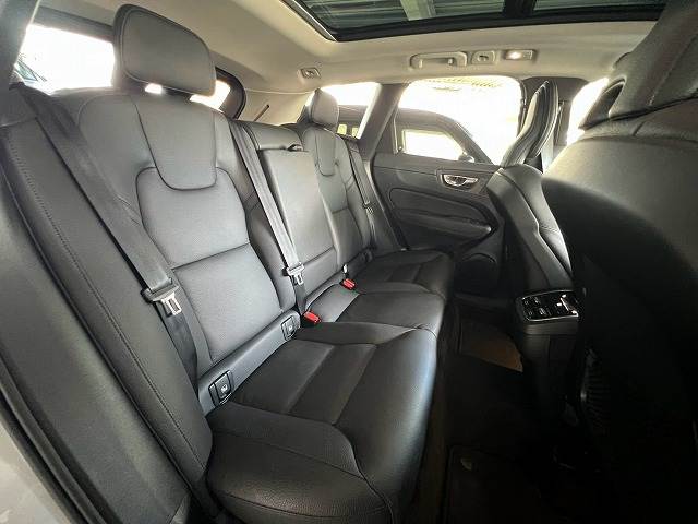 Volvo XC60 12
