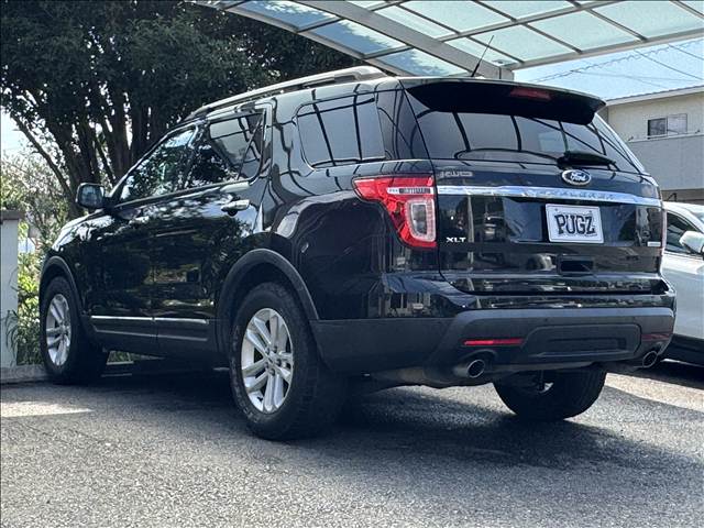 Ford Explorer 11