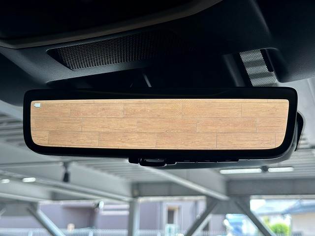 Subaru Legacy Outback 6