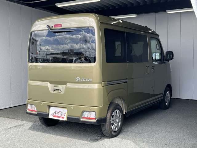 Daihatsu Atrai 5