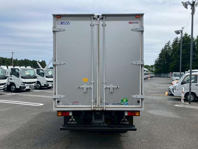 Mitsubishi Fuso Canter 6