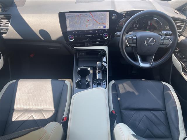 Lexus NX 3