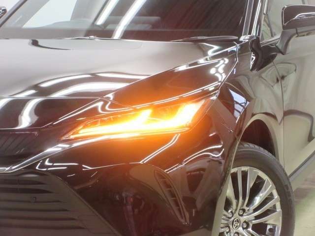 Toyota Harrier 8