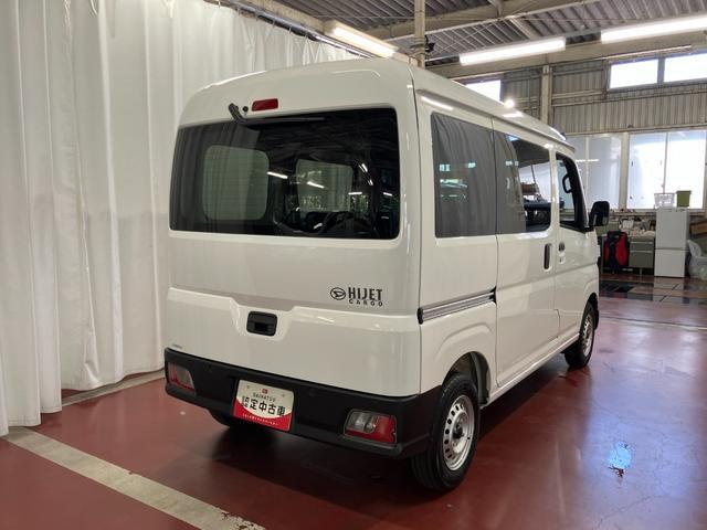 Daihatsu Hijet Cargo 5