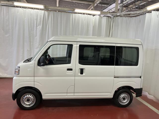 Daihatsu Hijet Cargo 8