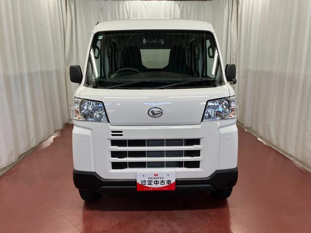 Daihatsu Hijet Cargo 3