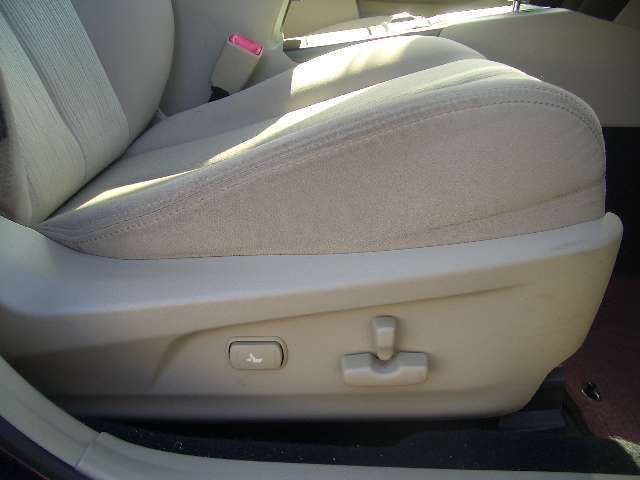Subaru Legacy Outback 12