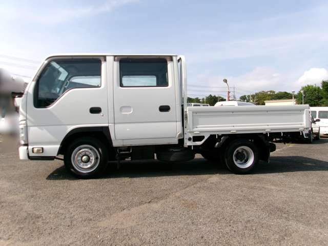 Isuzu Elf 2