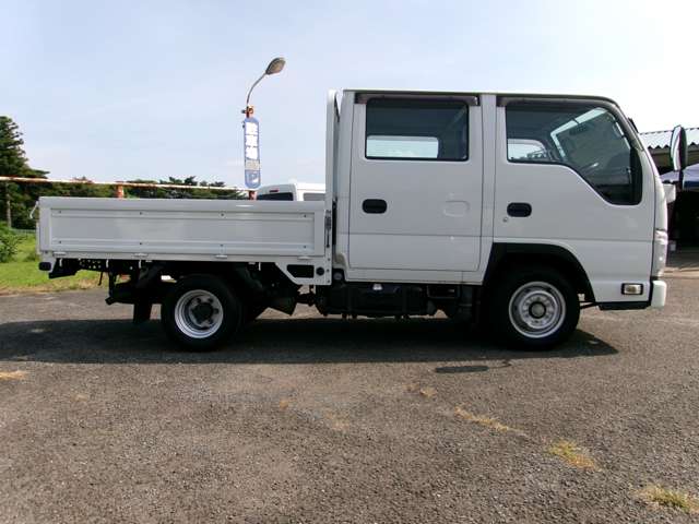 Isuzu Elf 6