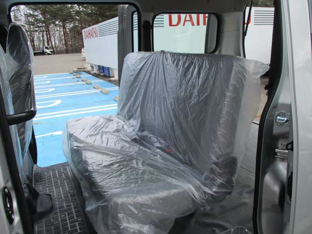 Toyota Town Ace Van 12