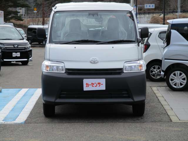 Toyota Town Ace Van 2