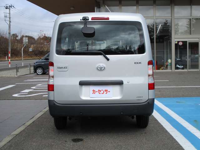 Toyota Town Ace Van 6