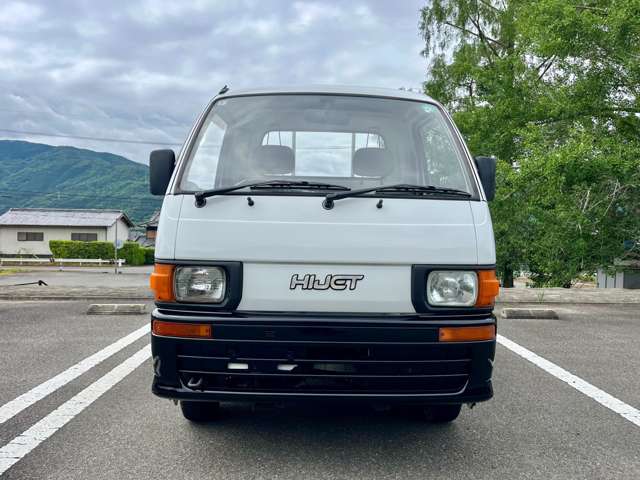 Daihatsu Hijet Pickup 2