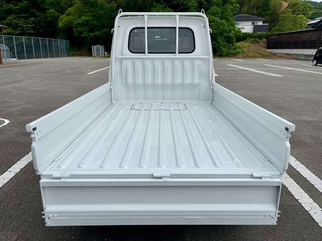 Daihatsu Hijet Pickup 10