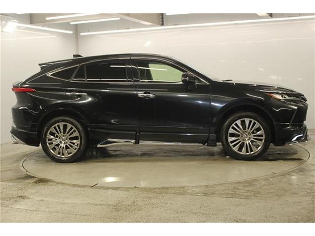 Toyota Harrier 5