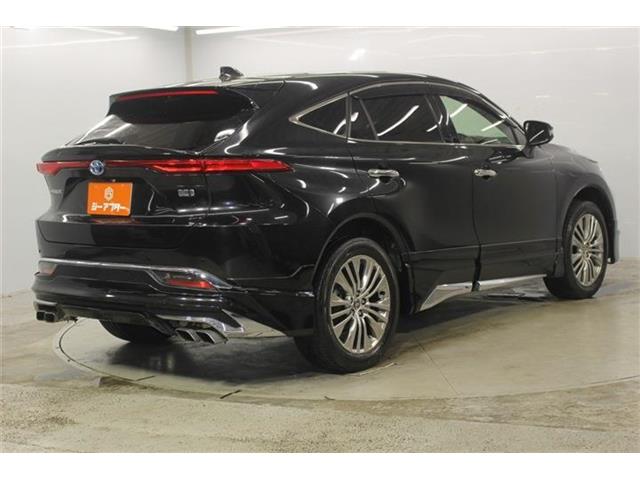 Toyota Harrier 6