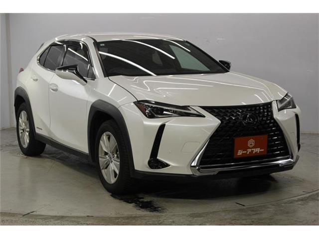 Lexus UX 4