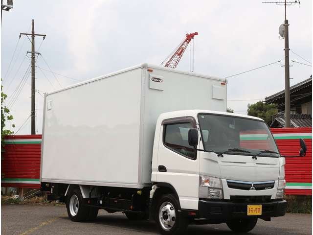 Mitsubishi Fuso Canter 7