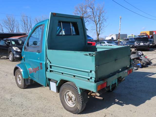 Daihatsu Midget II 5
