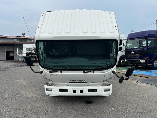 Isuzu Elf 4