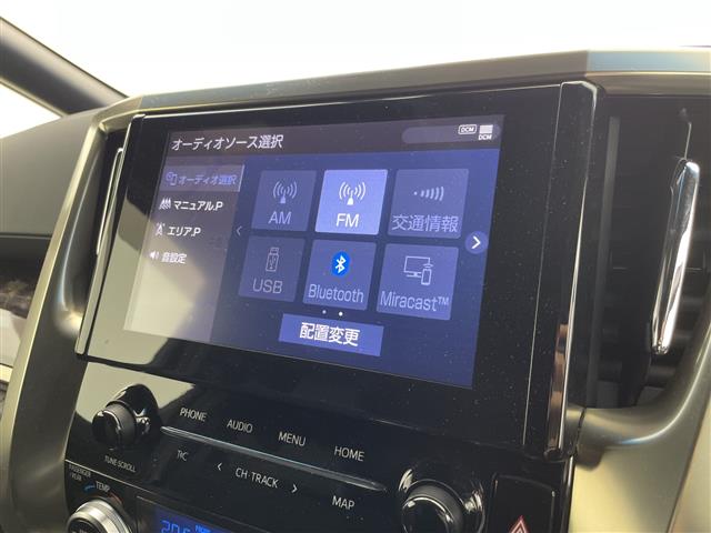 Toyota Alphard 5