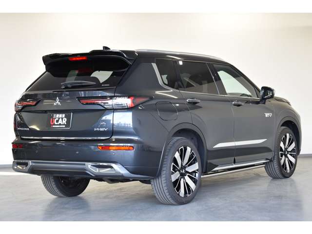 Mitsubishi Outlander 2