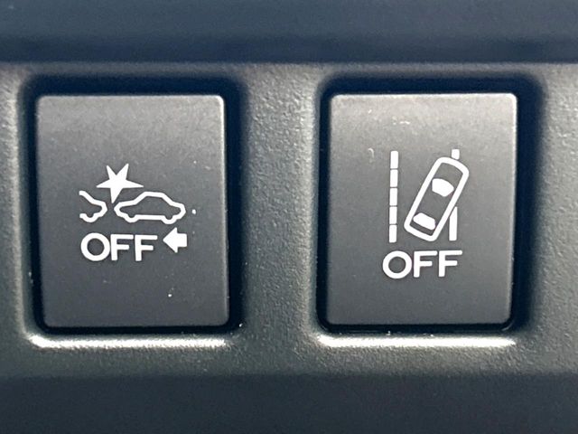 Subaru Legacy Outback 6