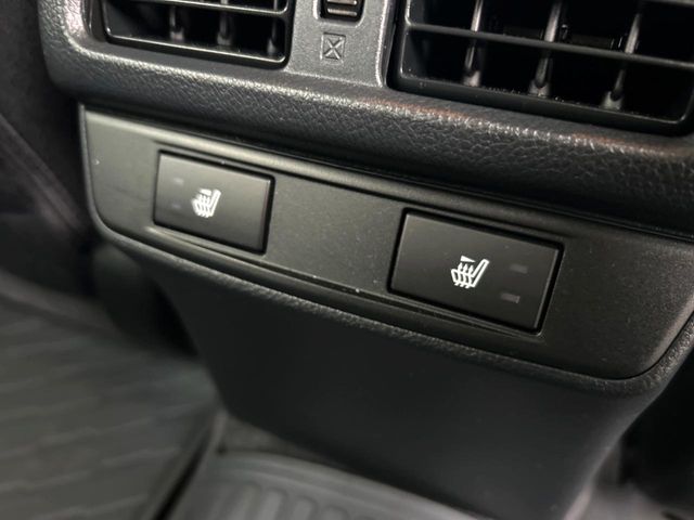 Subaru Legacy Outback 8
