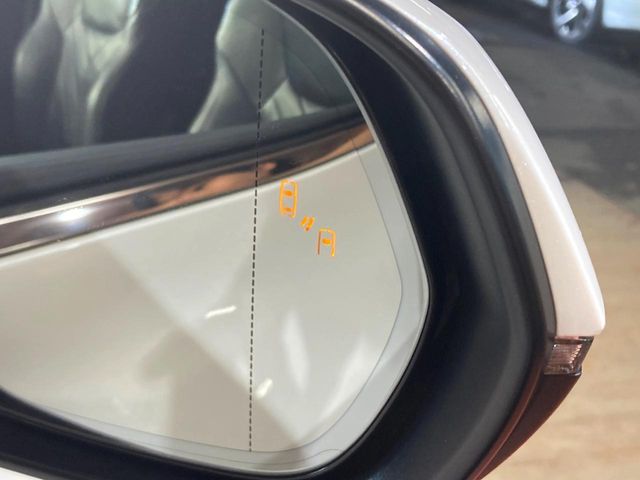 Lexus NX 6