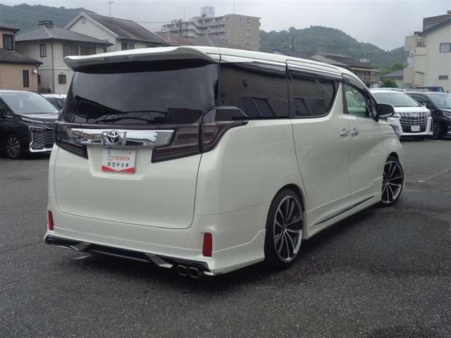 Toyota アルファード S A タイプBL 5