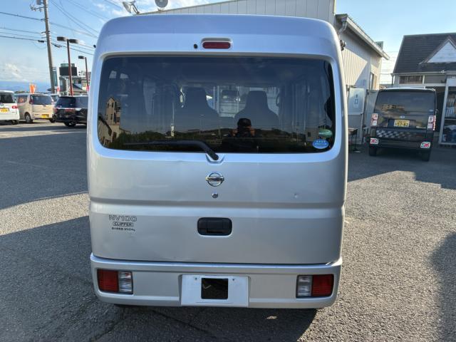 Nissan NV100 Clipper 7