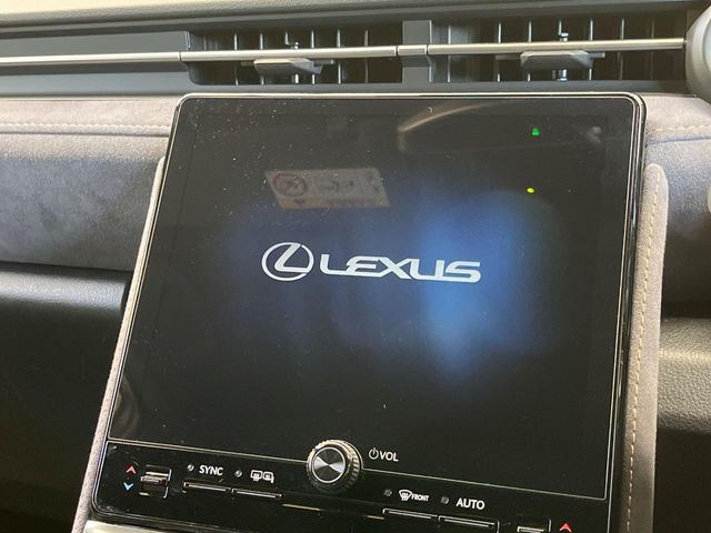 Lexus LBX 3