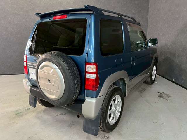 Mitsubishi Pajero Mini 10
