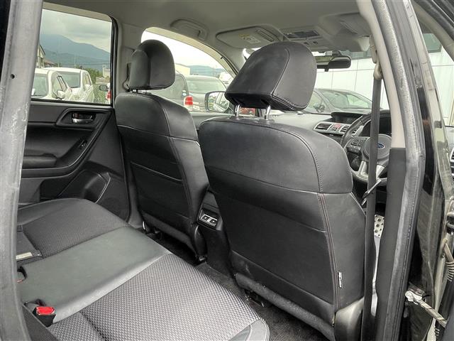Subaru Forester 4