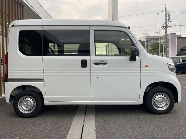 Honda N-VAN 12