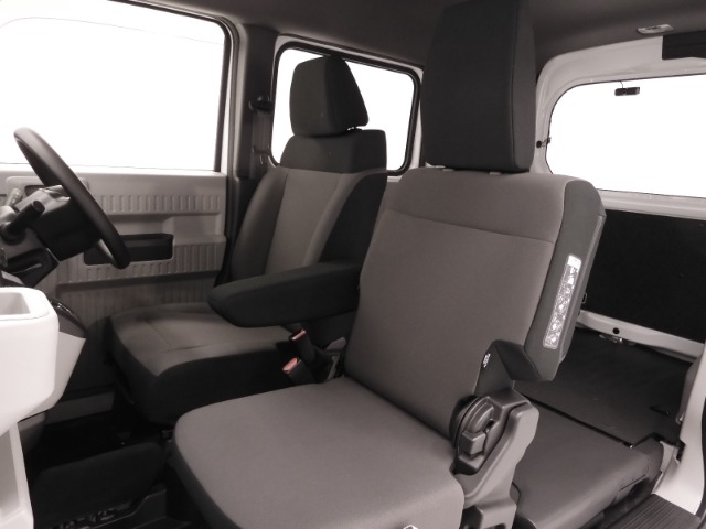 Honda N-VAN e: 9
